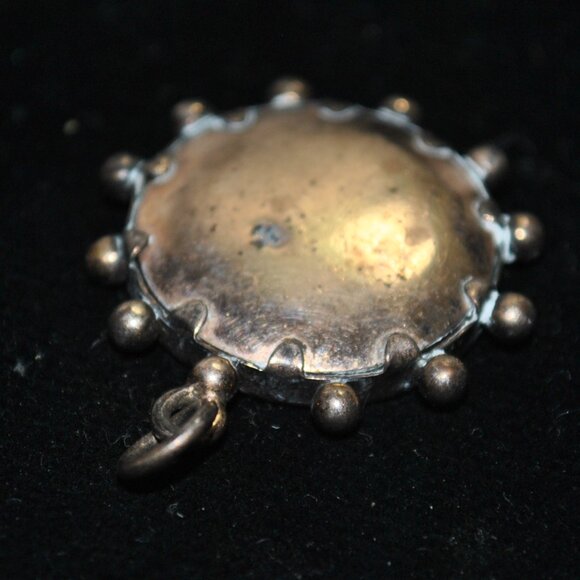 Antique Edwardian 1900s Colored Photo Pendant Depicting Two Women - Picture 4 of 12